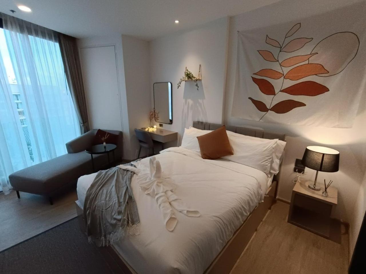 Downtown Chic Condo Rooftop Pool #En797 Патая Екстериор снимка